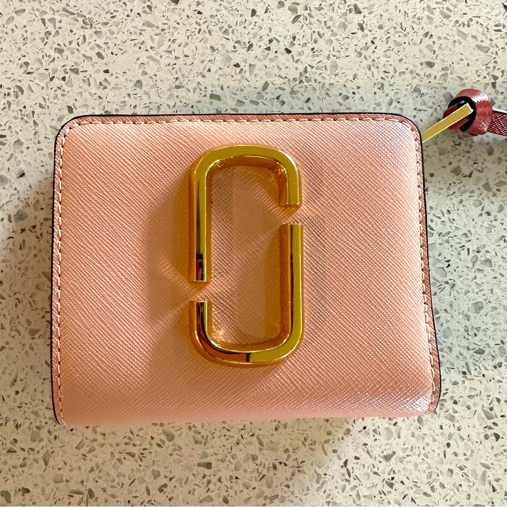 Marc Jacobs small light pink/color block wallet